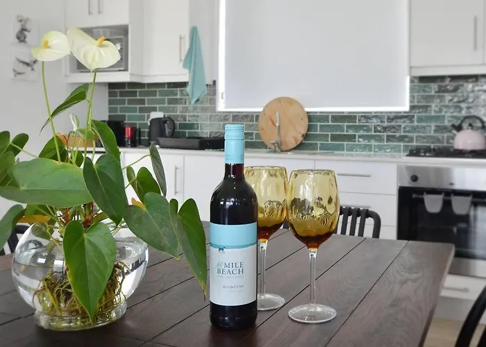 Cozy Holiday Cottage - XX Cottage Yzerfontein